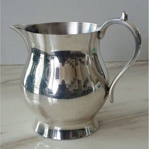 ONEIDA SILVERSMITH Silver Plated Pot Belly Body Footed Water Pitcher - MCM